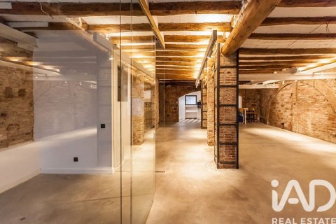 Купить коммерческую недвижимость в Барселона, Испания 204м², № 7436 - фото 25