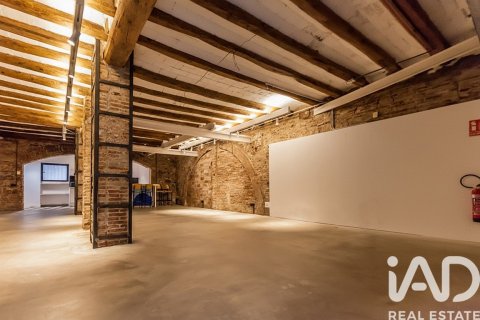 Купить коммерческую недвижимость в Барселона, Испания 204м², № 7436 - фото 30