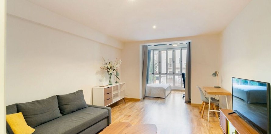 Apartamento de 1 dormitorio en venta en Barcelona, Cataluña, Spain № 7108