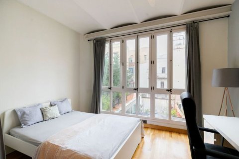 Apartamento de 1 dormitorio en venta en Barcelona, Cataluña, Spain № 7108 - foto 19