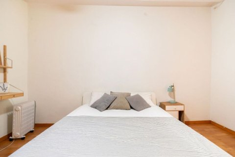 Apartamento de 1 dormitorio en venta en Barcelona, Cataluña, Spain № 7108 - foto 9