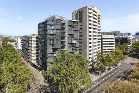 Apartamento de 2 dormitorios en venta en Barcelona, Cataluña, Spain № 7105 - foto 6