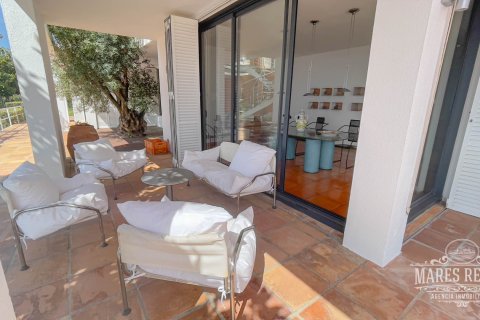 Купить виллу в Бланес, Испания с 7 спален, 505м², № 977 - фото 7