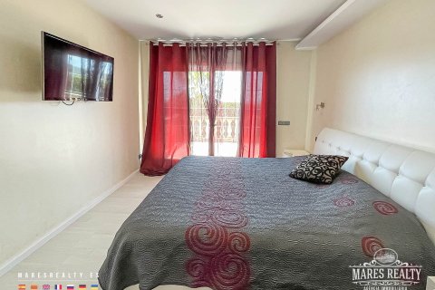 Купить виллу в Кондадо-дель-Харуко, Испания с 4 спальни, 415м², № 979 - фото 12