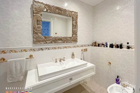 Купить виллу в Кондадо-дель-Харуко, Испания с 4 спальни, 415м², № 979 - фото 17