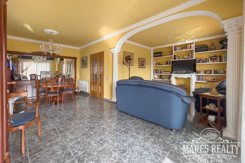 Купить виллу в Льорет-де-Мар, Испания с 4 спальни, 280м², № 978 - фото 20