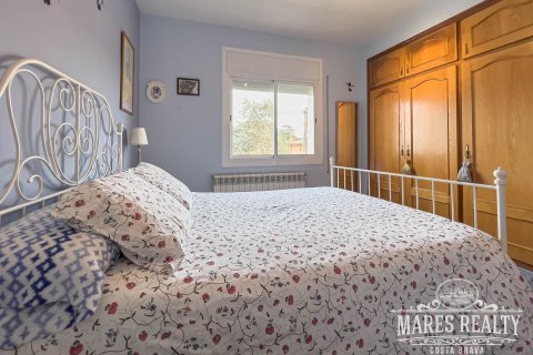 Купить виллу в Льорет-де-Мар, Испания с 4 спальни, 280м², № 978 - фото 3