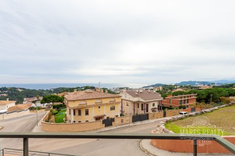 Купить виллу в Льорет-де-Мар, Испания с 3 спальни, 377м², № 980 - фото 18