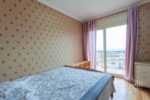 Купить виллу в Льорет-де-Мар, Испания с 3 спальни, 377м², № 980 - фото 15