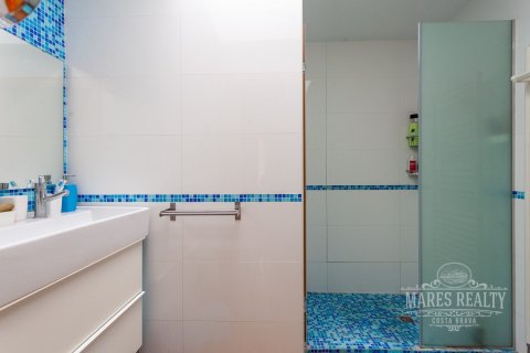 Купить виллу в Льорет-де-Мар, Испания с 3 спальни, 377м², № 980 - фото 19