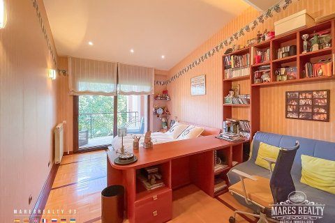 Купить виллу в Калелья, Испания с 8 спален, 950м², № 982 - фото 13