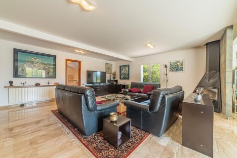 Купить дом в Аренис де Мунт, Испания с 6 комнат, 640м², № 7661 - фото 8