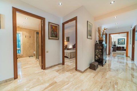 Купить дом в Аренис де Мунт, Испания с 6 комнат, 640м², № 7661 - фото 13