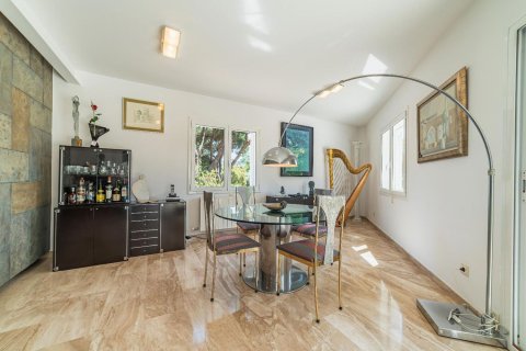 Купить дом в Аренис де Мунт, Испания с 6 комнат, 640м², № 7661 - фото 10