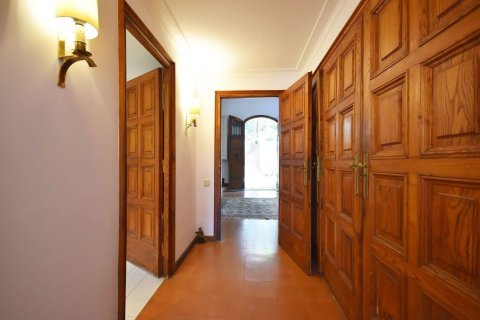 Купить дом в Барселона, Испания с 13 комнат, 1200м², № 7662 - фото 14