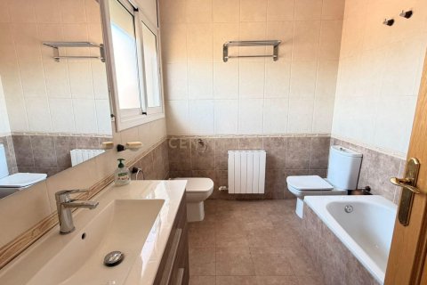 Купить дом в Ллика Д'амунт, Испания с 4 спальни, 302м², № 7656 - фото 14