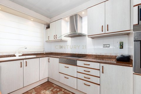 Купить дом в Сентменат, Испания с 5 спален, 252.52м², № 7657 - фото 11