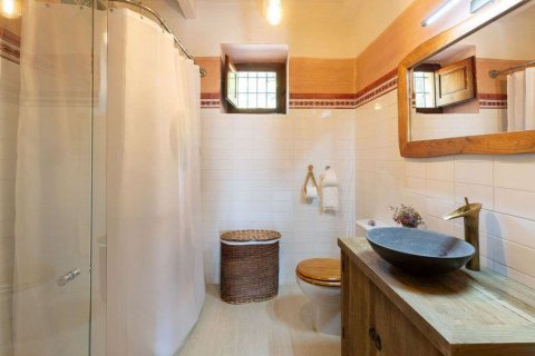 Купить дом в Барселона, Испания с 9 комнат, 649м², № 7660 - фото 27