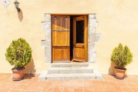 Купить дом в Барселона, Испания с 9 комнат, 649м², № 7660 - фото 12