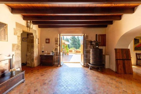 Купить дом в Барселона, Испания с 9 комнат, 649м², № 7660 - фото 13