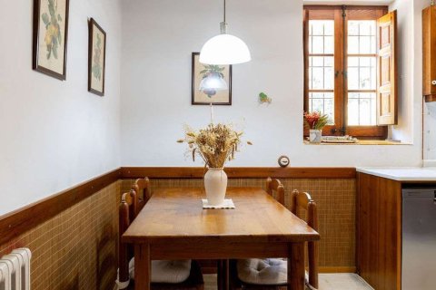 Купить дом в Барселона, Испания с 9 комнат, 649м², № 7660 - фото 26