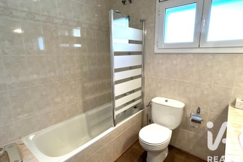 Купить таунхаус в Ллика Д'амунт, Испания с 4 спальни, 154м², № 7406 - фото 10