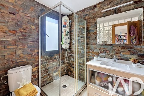 3 bedrooms duplex for sale in Montornes Del Valles, Barcelona, Catalonia, Spain № 7411 - photo 26