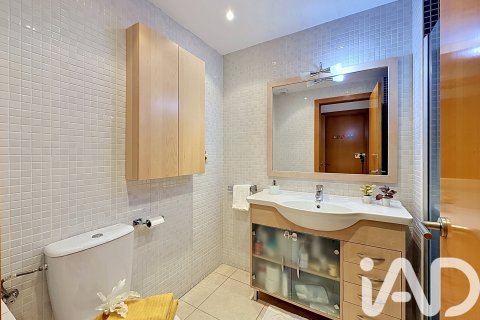3 bedrooms duplex for sale in Montornes Del Valles, Barcelona, Catalonia, Spain № 7411 - photo 14