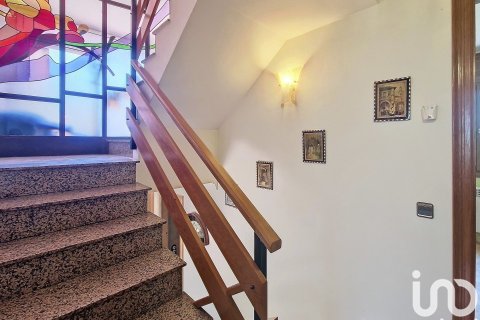 Купить дом в Сан-Фост-де-Кампсентеллес, Испания с 4 спальни, 345м², № 5031 - фото 18