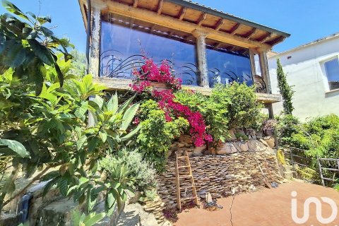 Купить дом в Сан-Фост-де-Кампсентеллес, Испания с 4 спальни, 345м², № 5031 - фото 2