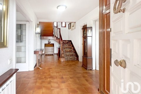 5 bedrooms house for sale in Sant Feliu de Codines, Barcelona, Catalonia, Spain № 5033 - photo 6