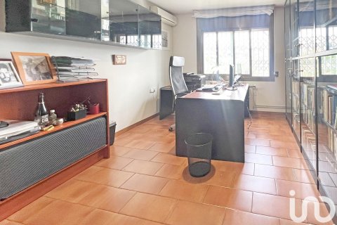 5 bedrooms house for sale in Sant Feliu de Codines, Barcelona, Catalonia, Spain № 5033 - photo 27