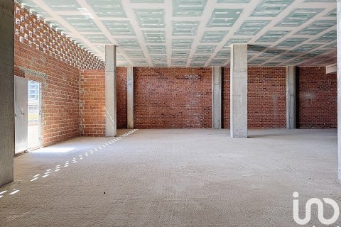 1 bedroom commercial property for sale in Badalona, Barcelona, Catalonia, Spain № 5030 - photo 6