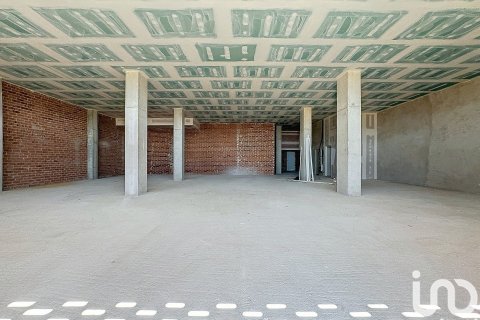 1 bedroom commercial property for sale in Badalona, Barcelona, Catalonia, Spain № 5030 - photo 5