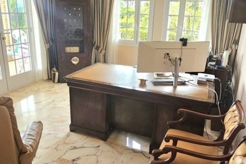 Купить дом в Л'Аметлья-де-Мар, Испания с 5 спален, 485м², № 5036 - фото 11