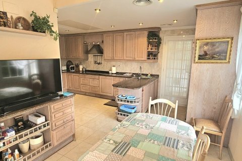 Купить дом в Л'Аметлья-де-Мар, Испания с 5 спален, 485м², № 5036 - фото 10