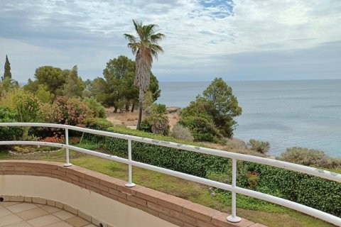 Купить дом в Л'Аметлья-де-Мар, Испания с 5 спален, 485м², № 5036 - фото 22