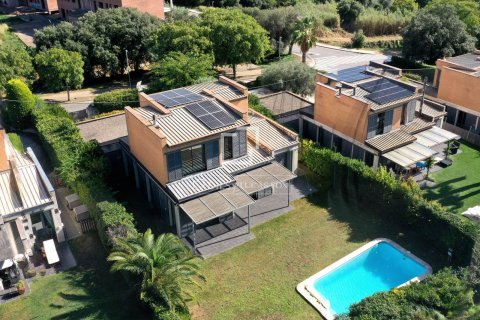 4 chambres villa à vendre à Sant Vicenc De Montalt, Barcelona, Catalonia, Spain № 4457 - photo 3