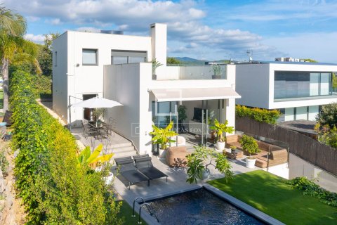 4 chambres villa à vendre à Arenys de Mar, Barcelona, Catalonia, Spain № 4454 - photo 5