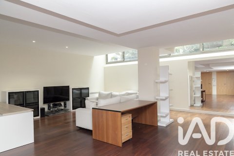 5 bedrooms duplex for sale in Barcelona, Catalonia, Spain № 4620 - photo 17