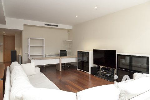 5 bedrooms duplex for sale in Barcelona, Catalonia, Spain № 4620 - photo 18