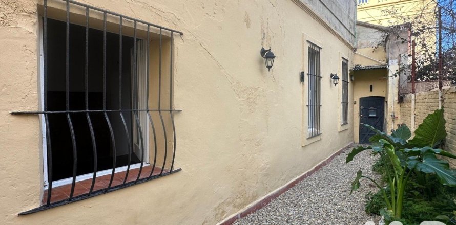 Дом с 2 спальнями в Барселоне, Каталония, Испания № 4621