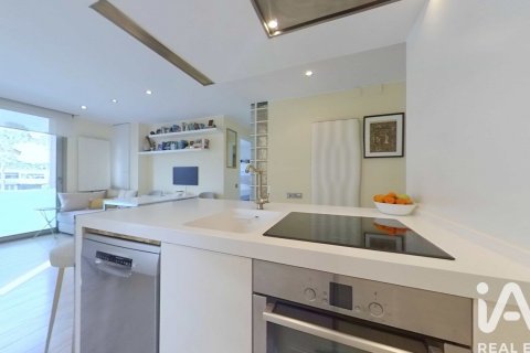 Снять в аренду квартиру в Сан-Пере-де-Рибес, Испания с 2 спальни, 58м², № 4622 - фото 10