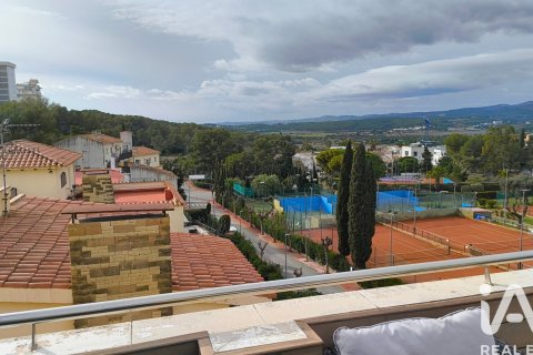 Снять в аренду квартиру в Сан-Пере-де-Рибес, Испания с 2 спальни, 58м², № 4622 - фото 13