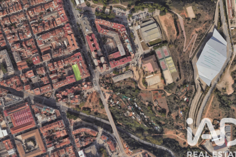 Купить земельный участок в Сабадель, Испания 1064м², № 4619 - фото 22