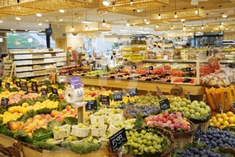 990 sq.m. retail store for sale in Barcelona, Catalonia, Spain № 5163 - photo 2