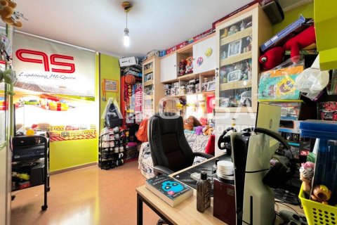 Купить квартиру в Бадалона, Испания с 3 спальни, 126м², № 2176 - фото 14