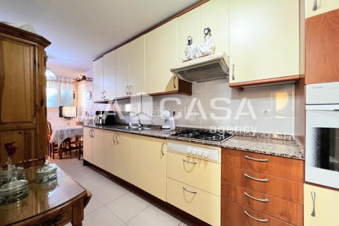 Купить квартиру в Бадалона, Испания с 3 спальни, 126м², № 2176 - фото 6