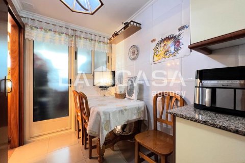 Купить квартиру в Бадалона, Испания с 3 спальни, 126м², № 2176 - фото 8