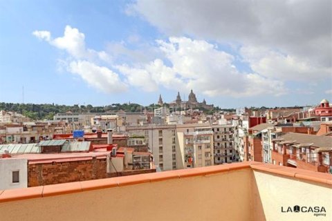 Пентхаус с 3 спальнями в Сантс-Монтжуике, Барселона, Каталония, Испания № 2173